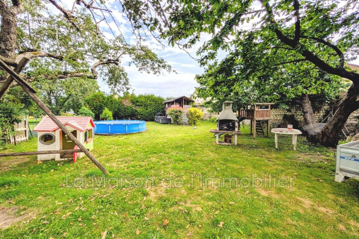 Maison à SAINT-PIERRE-LES-ELBEUF