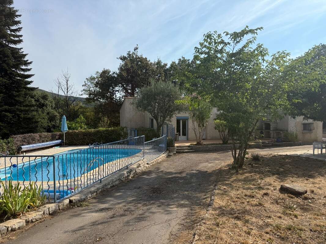 Maison à vendre 5 pièces  terrain, piscine LAVAL PRADEL (30) - photo 15