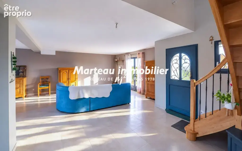 AIGNÉ - Maison familiale possibilité de 5 chambres. EXCLUSIVITÉ LABEL CLEF  D'OR - photo 4