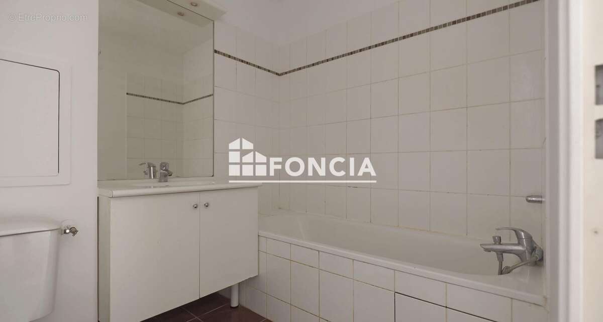 Appartement à CORBEIL-ESSONNES