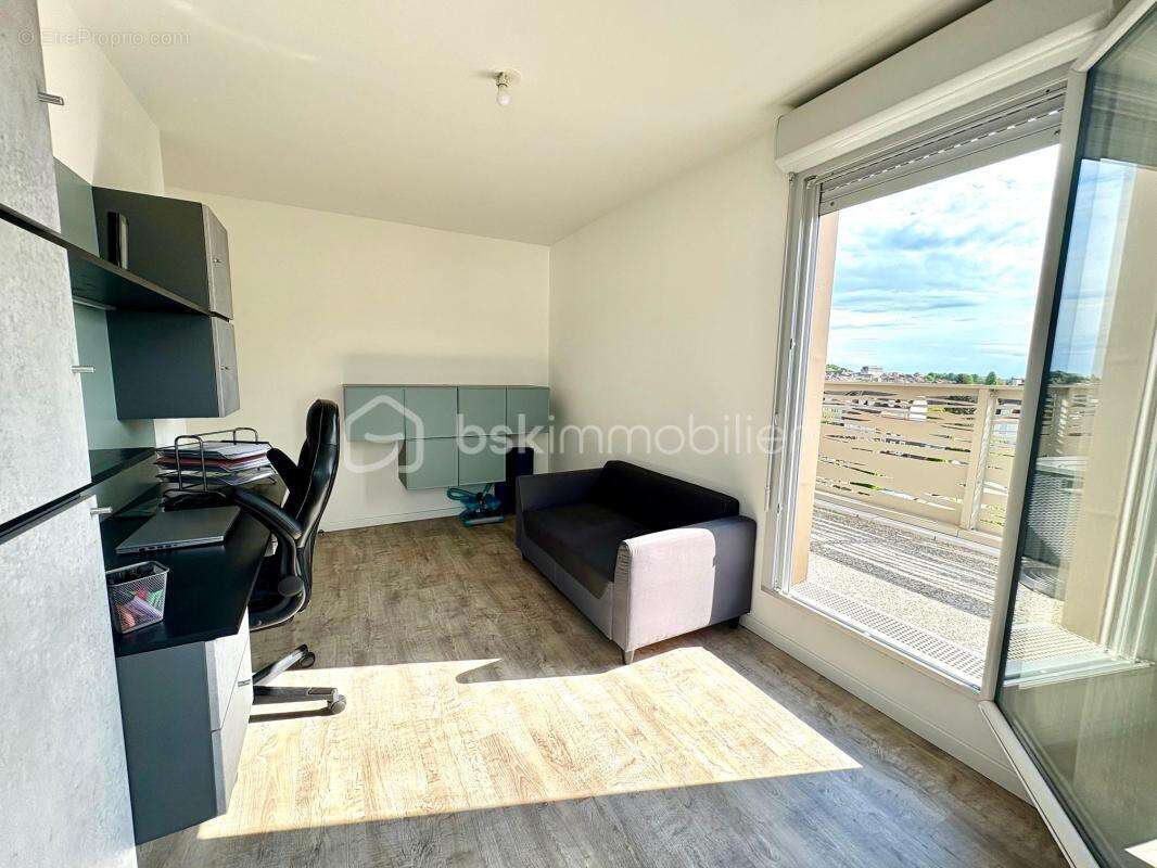 Appartement à MONTLHERY