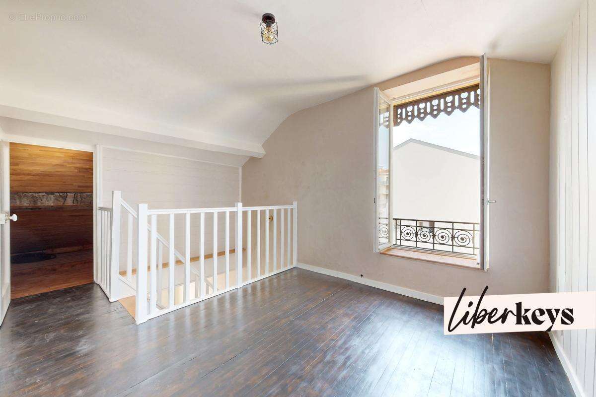 Appartement à LYON-5E