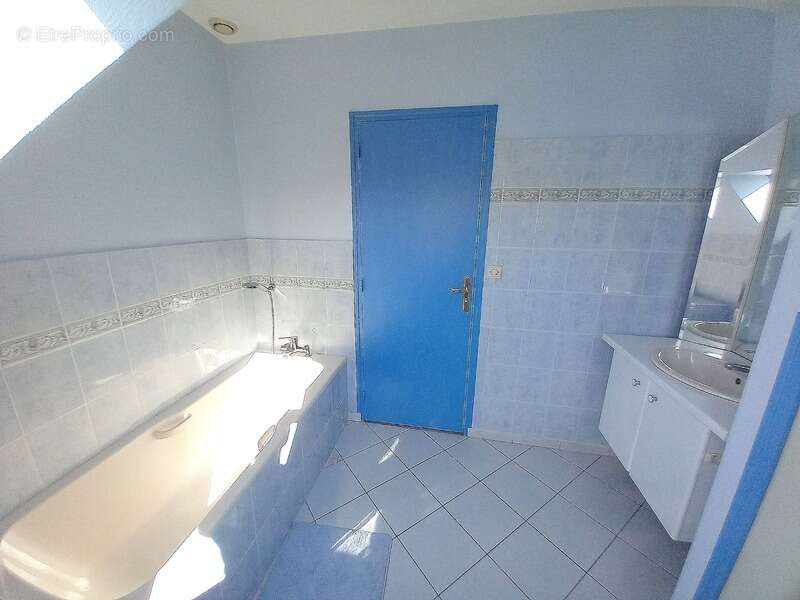 Maison à BONCHAMP-LES-LAVAL