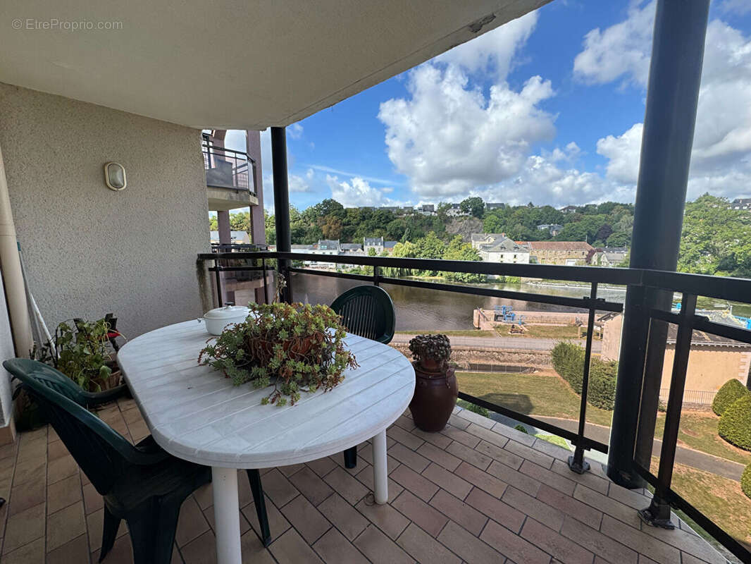 Appartement à LAVAL