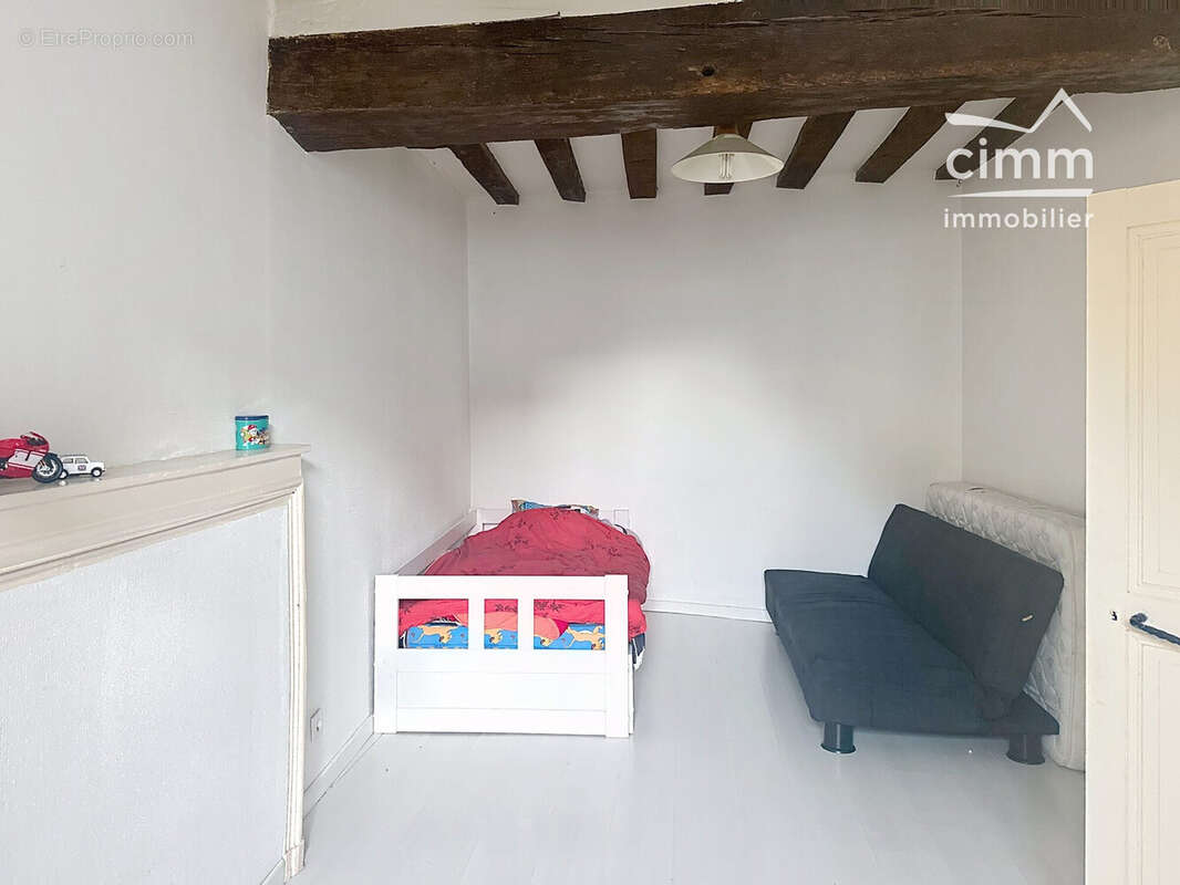 Maison 67 m² à Chatillon-Coligny  - photo 9