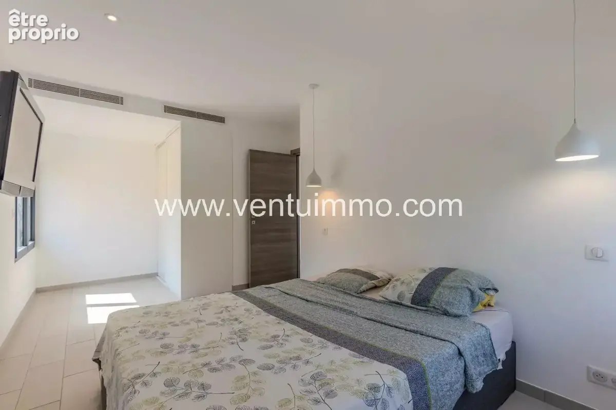 Cannes la bocca villa neuve avec jardin fleuri - photo 15