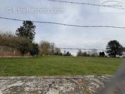 Terrain à AUBENCHEUL-AUX-BOIS