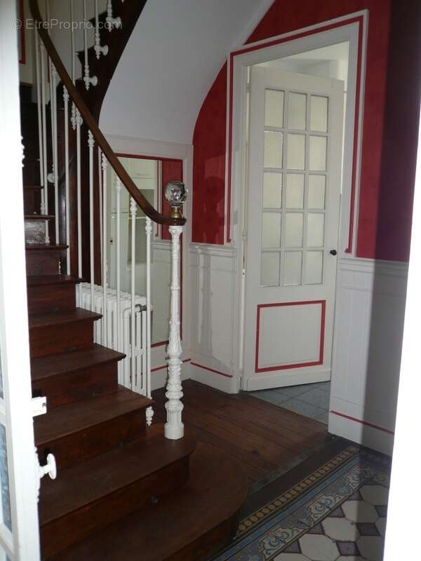  A Vendre Maison BOURGEOISE COGNAC Proche Centre Ville  - photo 26