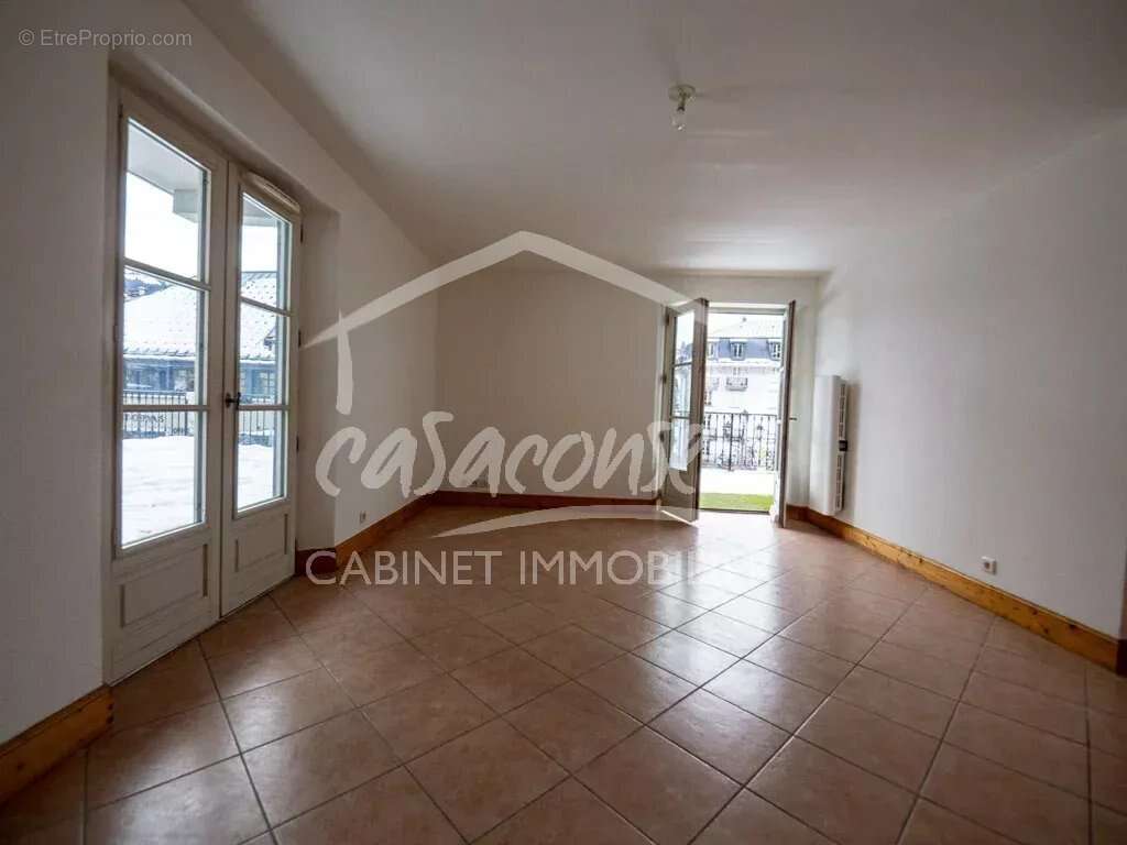 Appartement à SAINT-GERVAIS-LES-BAINS