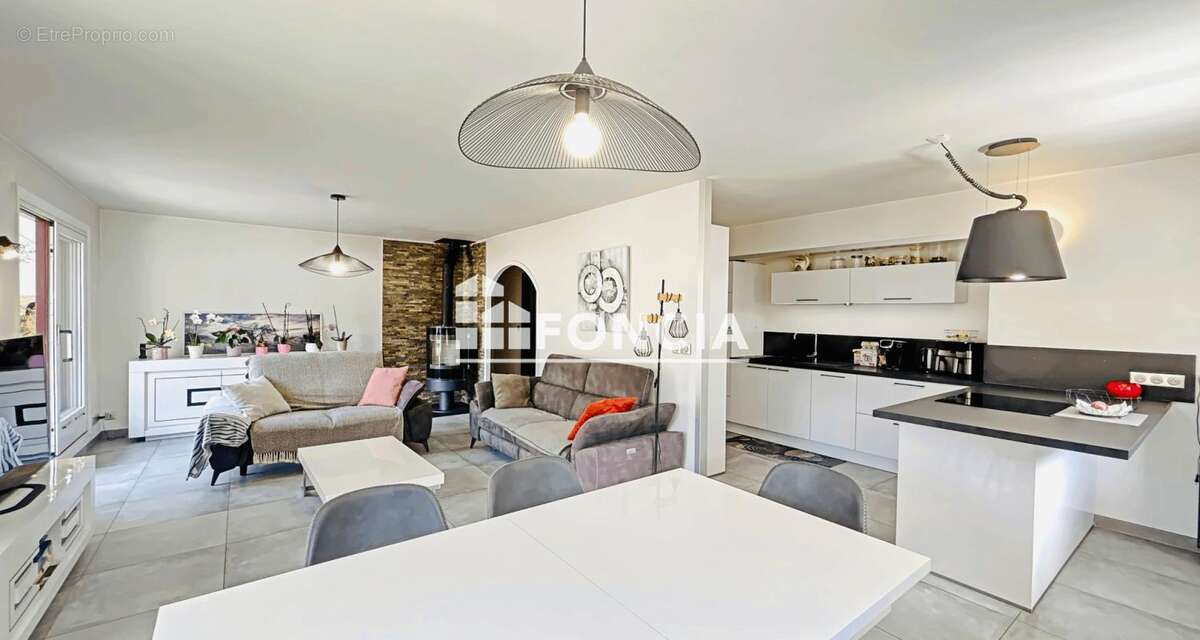 Magnifique appartement avec terrasse de 40 m2 - photo 3