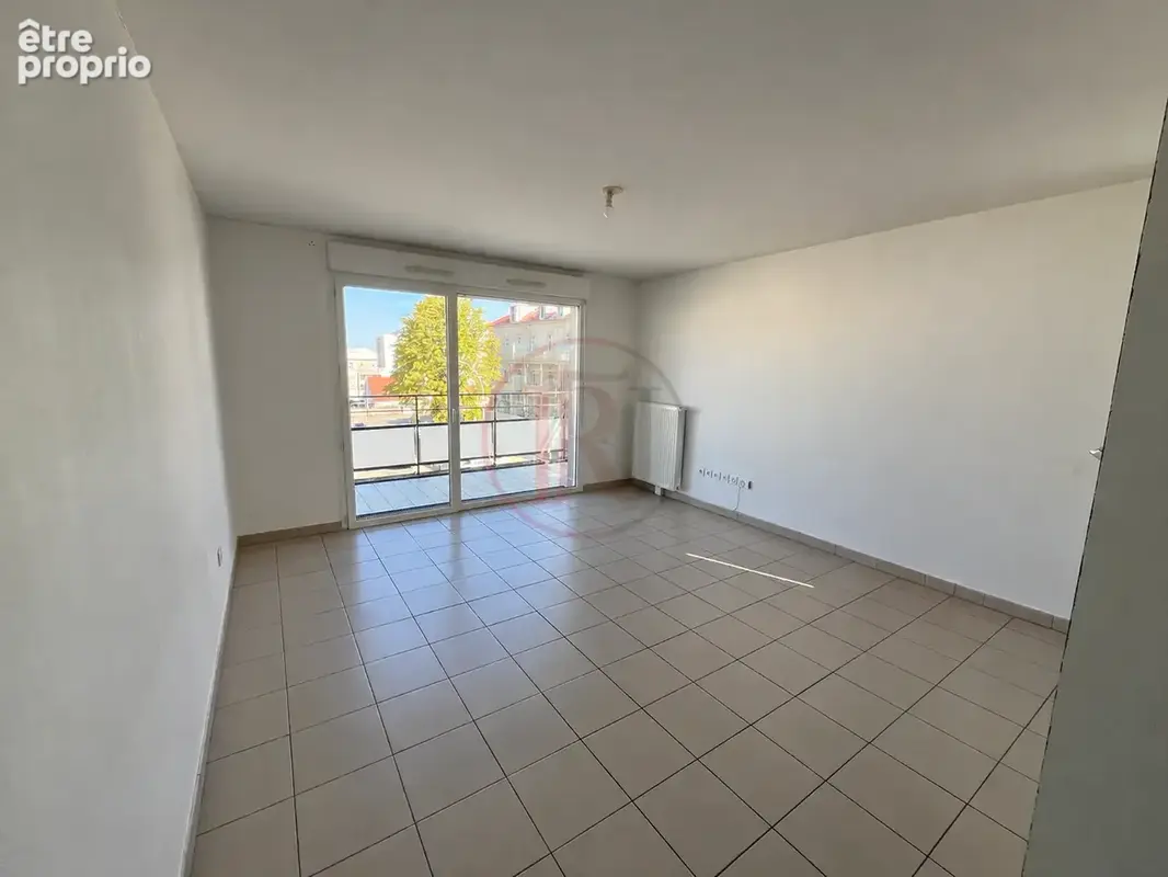 Appartement T3 avec balcon - photo 3