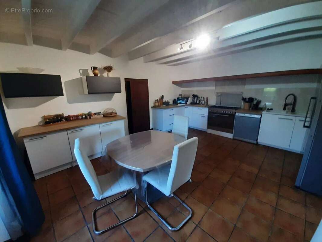 Maison à MONTOURNAIS