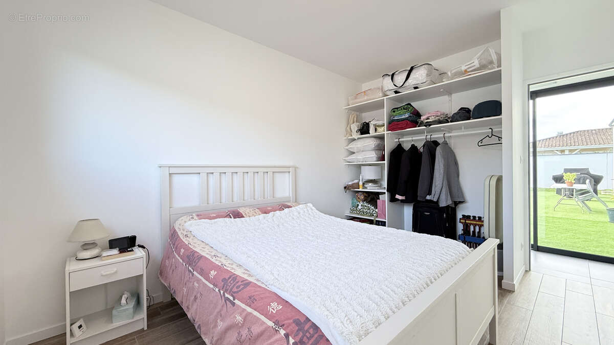 Maison à SAINT-SULPICE-ET-CAMEYRAC