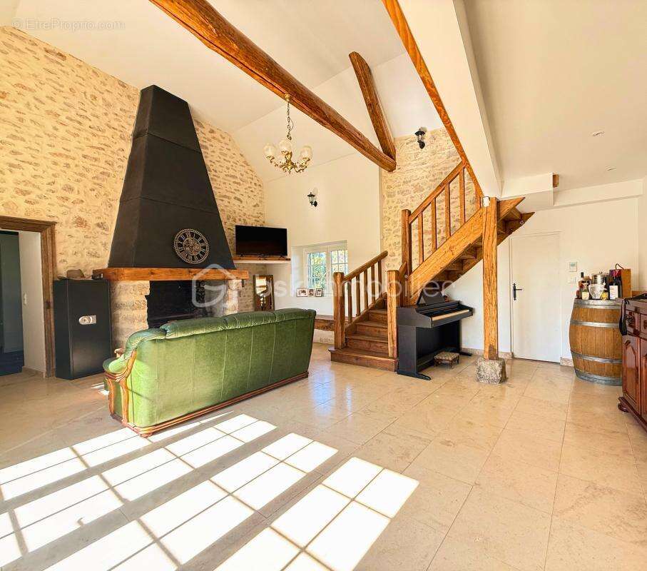 Maison à FONTAINEBLEAU