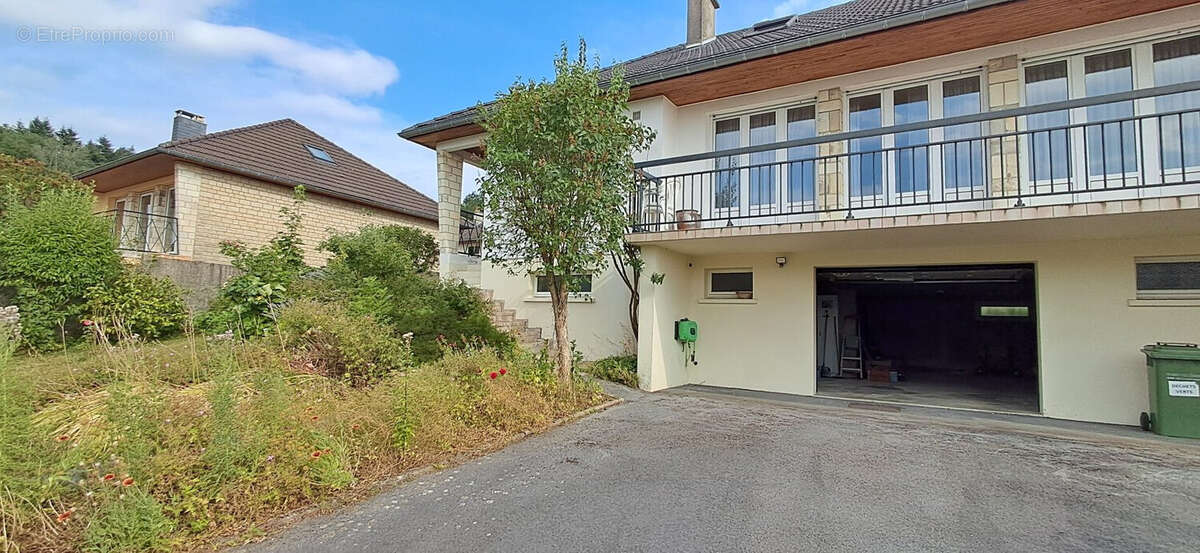 Maison 132 m² à Aiglemont  - photo 7