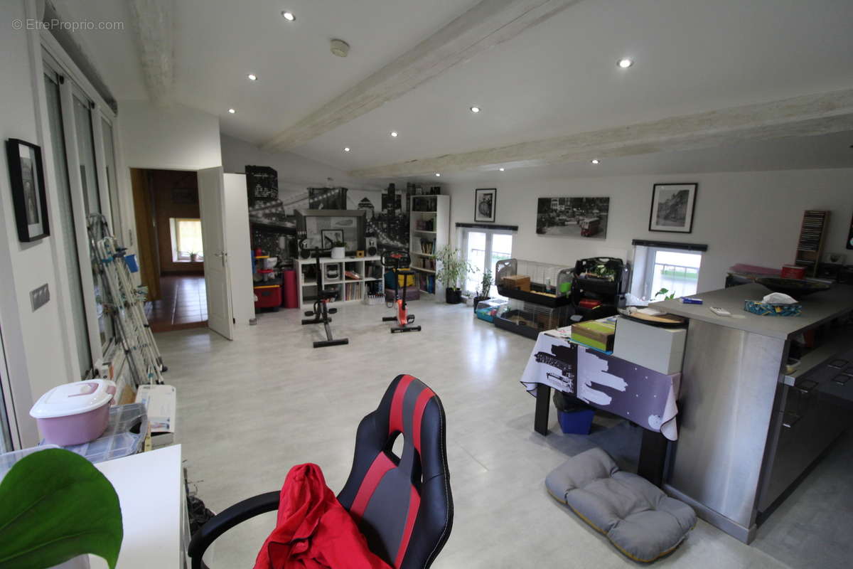 Maison à SAINT-LAURENT-DE-LA-CABRERISSE