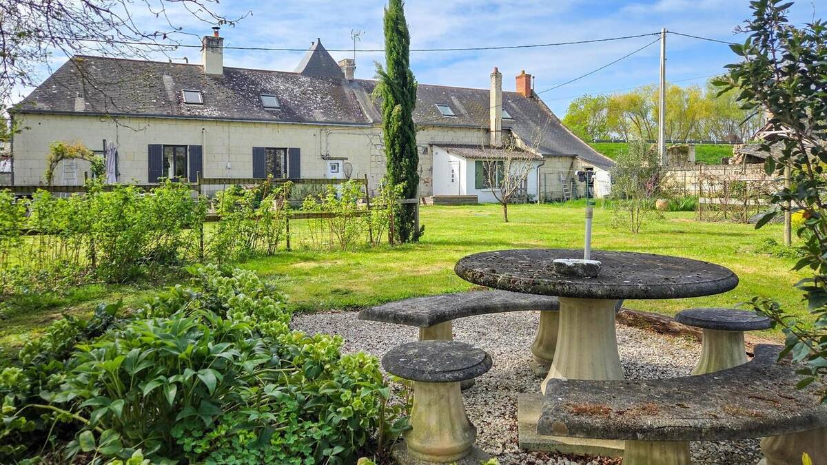 Photo 1 - Maison à VARENNES-SUR-LOIRE
