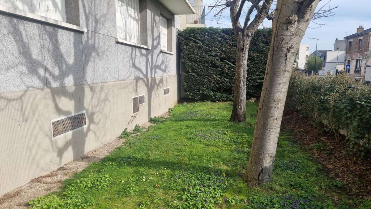 Appartement à FONTENAY-SOUS-BOIS