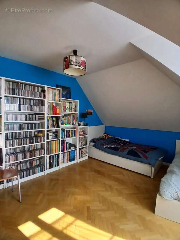 Appartement à HOUILLES