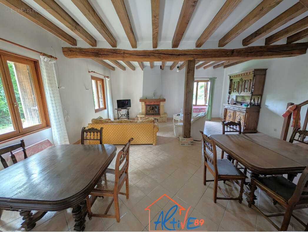 Maison à LES ORMES