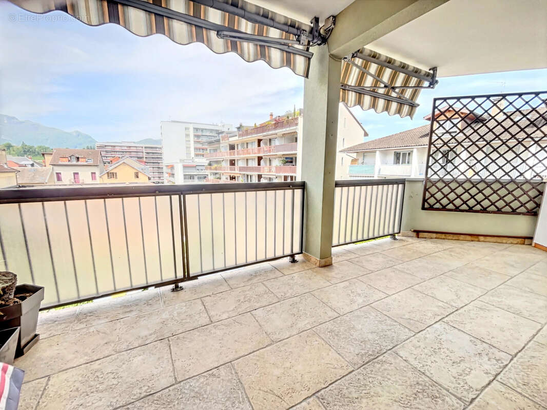 Appartement à AIX-LES-BAINS