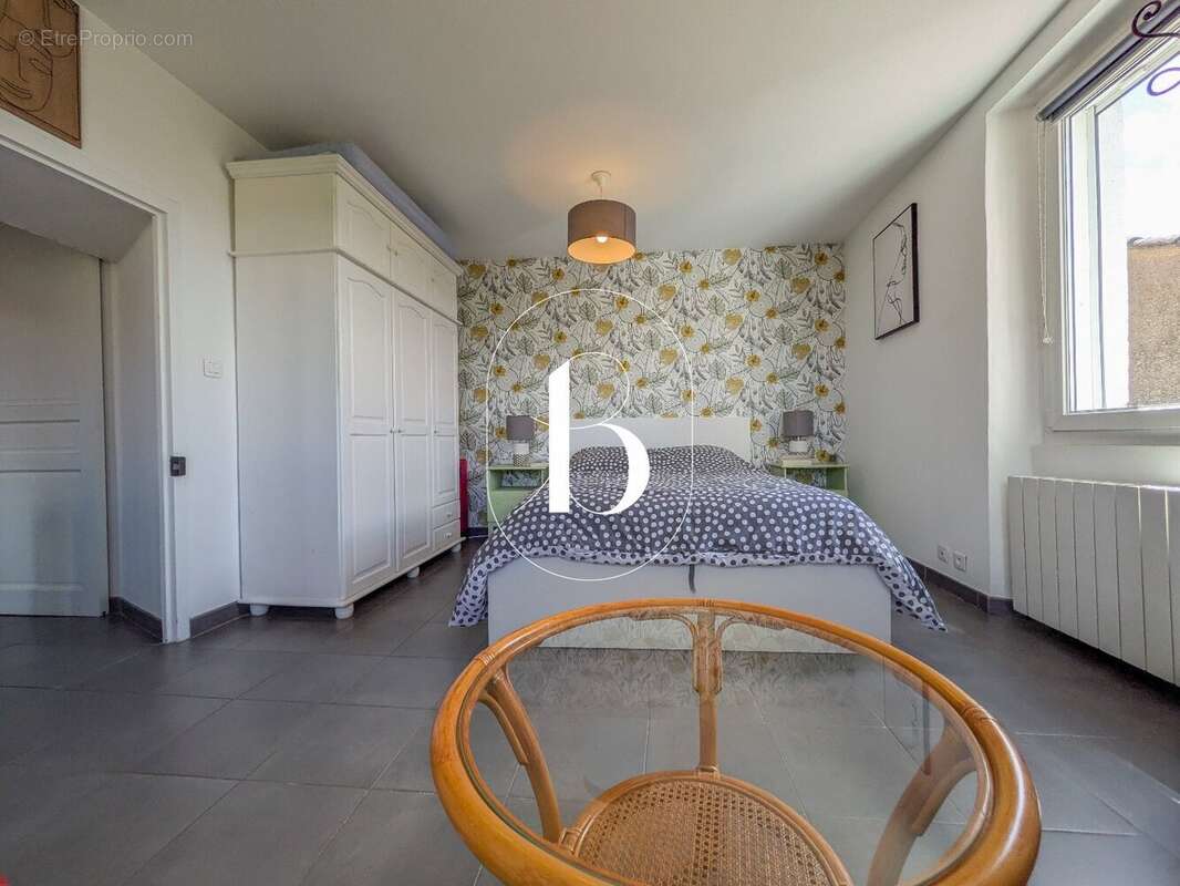 Maison à BARJAC