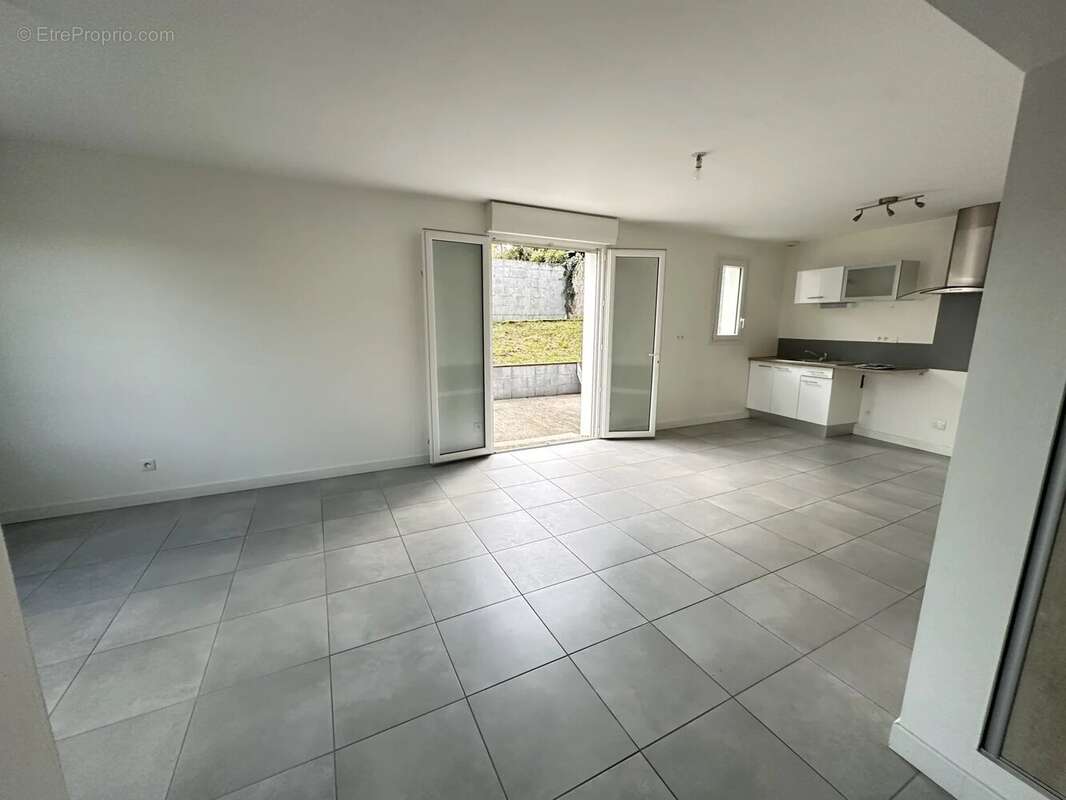MONTBERT  Plein bourg Maison 3 chambres - photo 3