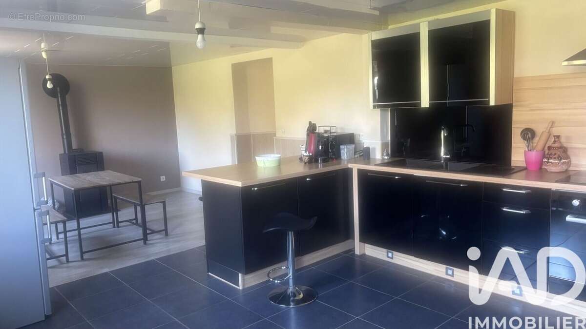 Photo 2 - Maison à MONTBELIARD