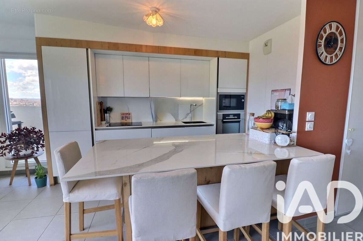 Photo 4 - Appartement à MARSEILLE-9E