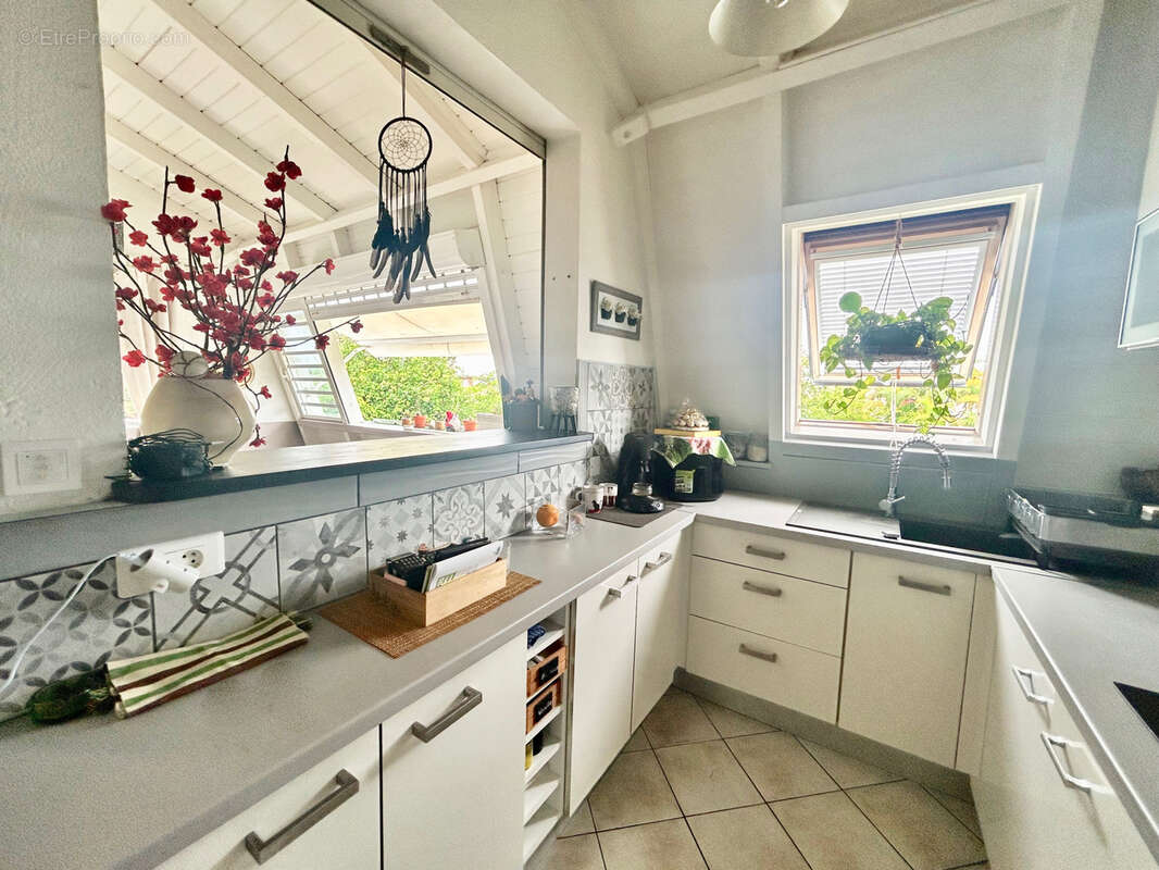 Appartement à BAIE-MAHAULT