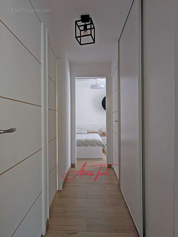 Appartement 56 m² à Ambares-Et-Lagrave  - photo 18
