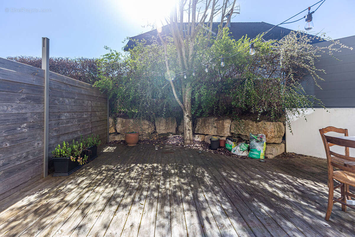 Agence immobiliere laforet - exclusivite - "filao" - la-balme-de-sillingy - maison jumelee de 82,74 m² - terrasse - garage - pla - photo 12