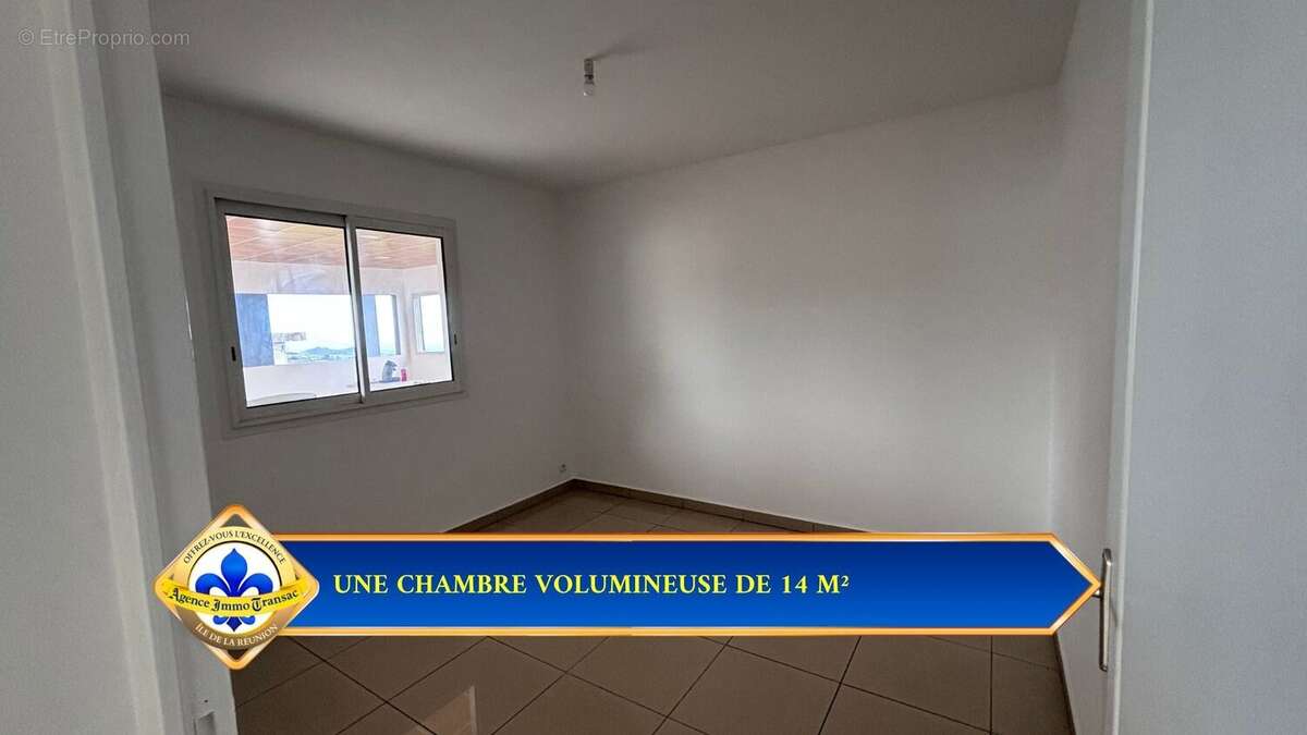 Maison 100 m² à Le Tampon  - photo 8