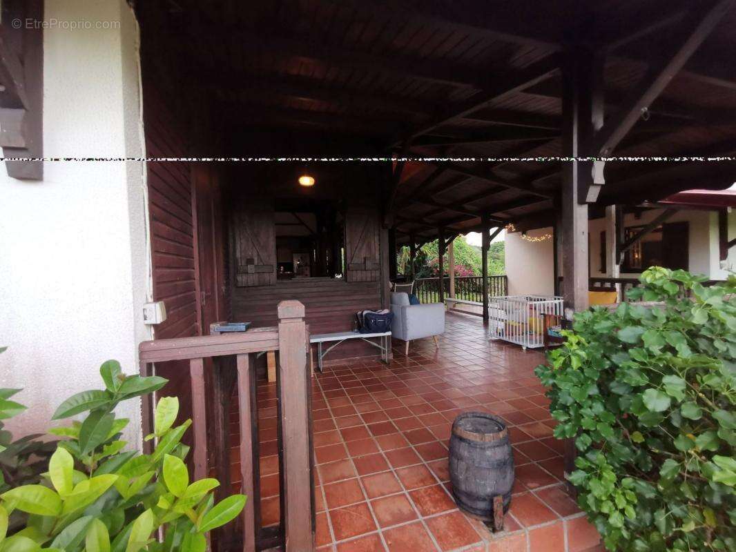 Maison à GOYAVE