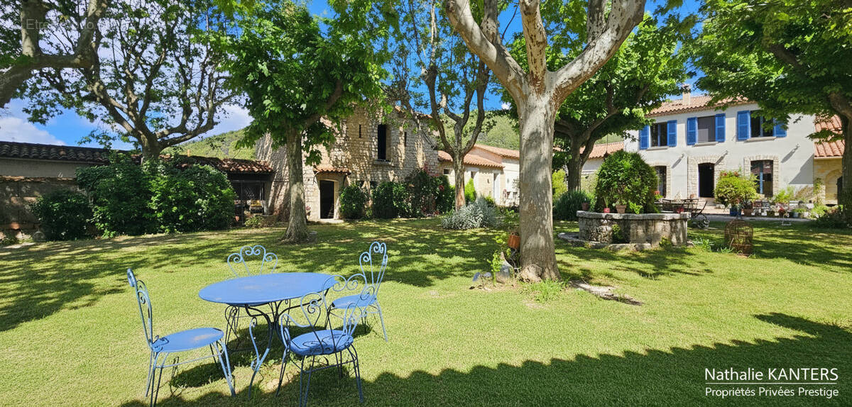 Maison à SOLLIES-PONT