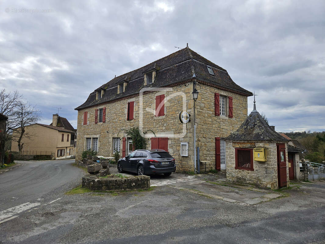 Maison à THEGRA