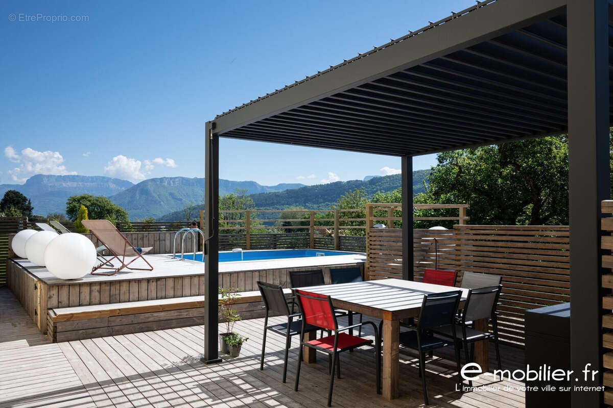 Appartement 68 m² à Quintal  - photo 7