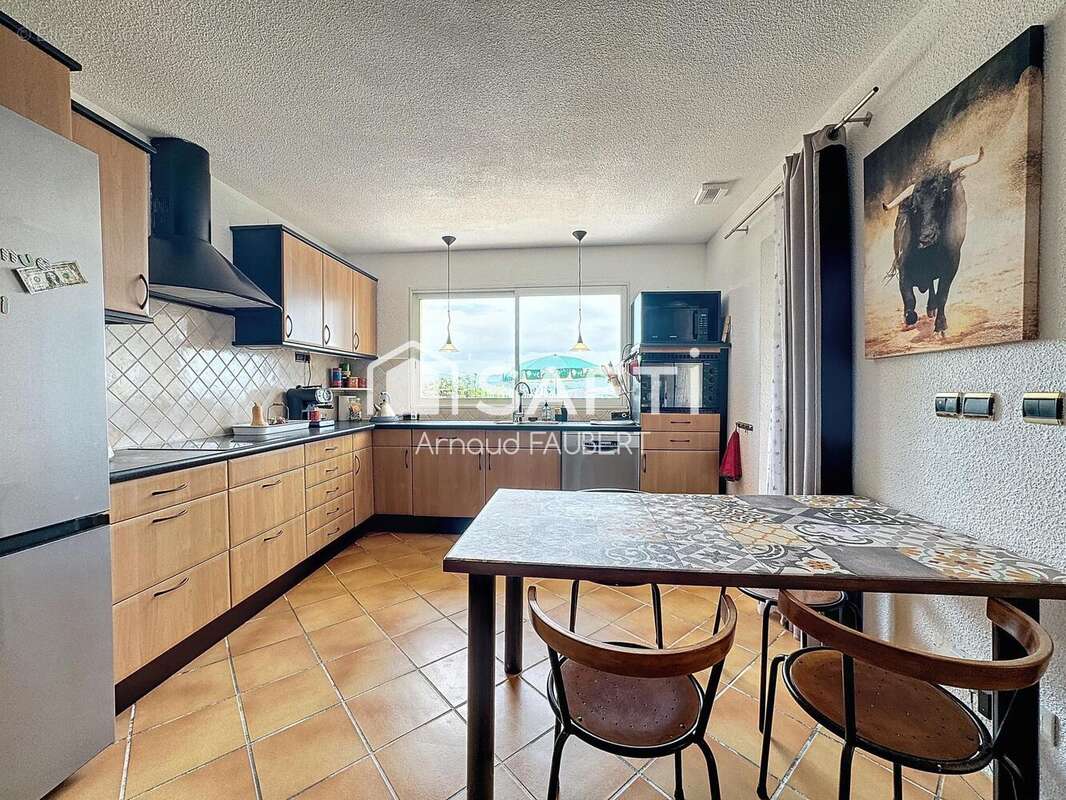 Maison 183 m² à Carla-Bayle  - photo 8