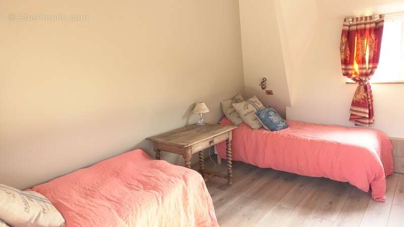 Maison à GRAINVILLE-LA-TEINTURIERE