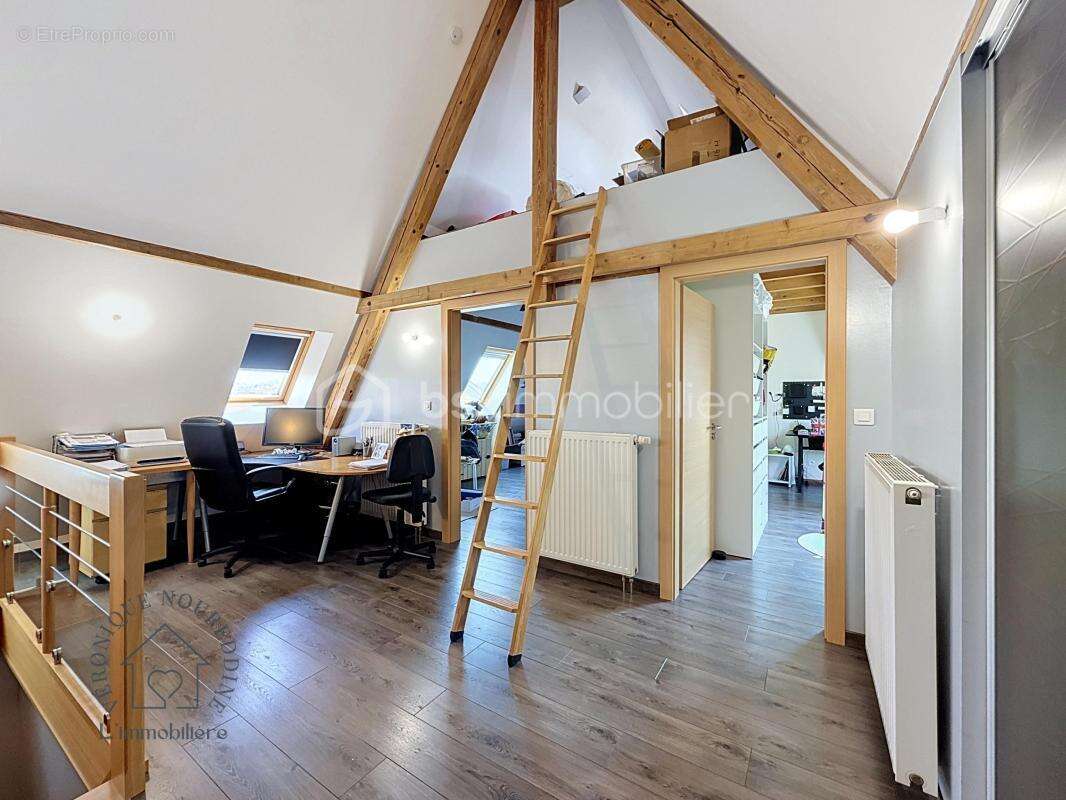 Spacieux duplex d'exception à SAVERNE – Dépendances, Jardin, Parkings & Garages - photo 12