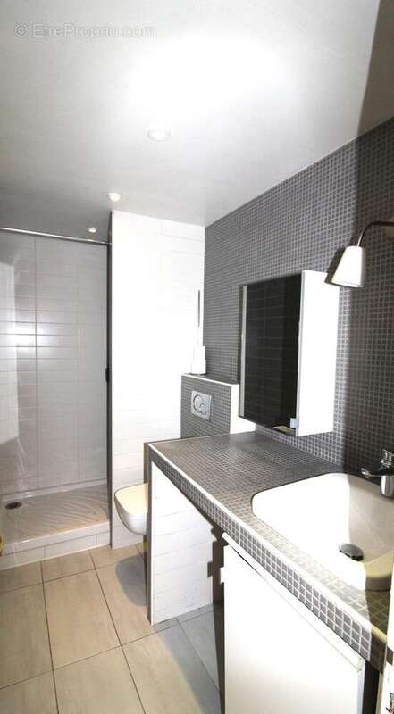 Photo 9 - Appartement à BOURG-LA-REINE