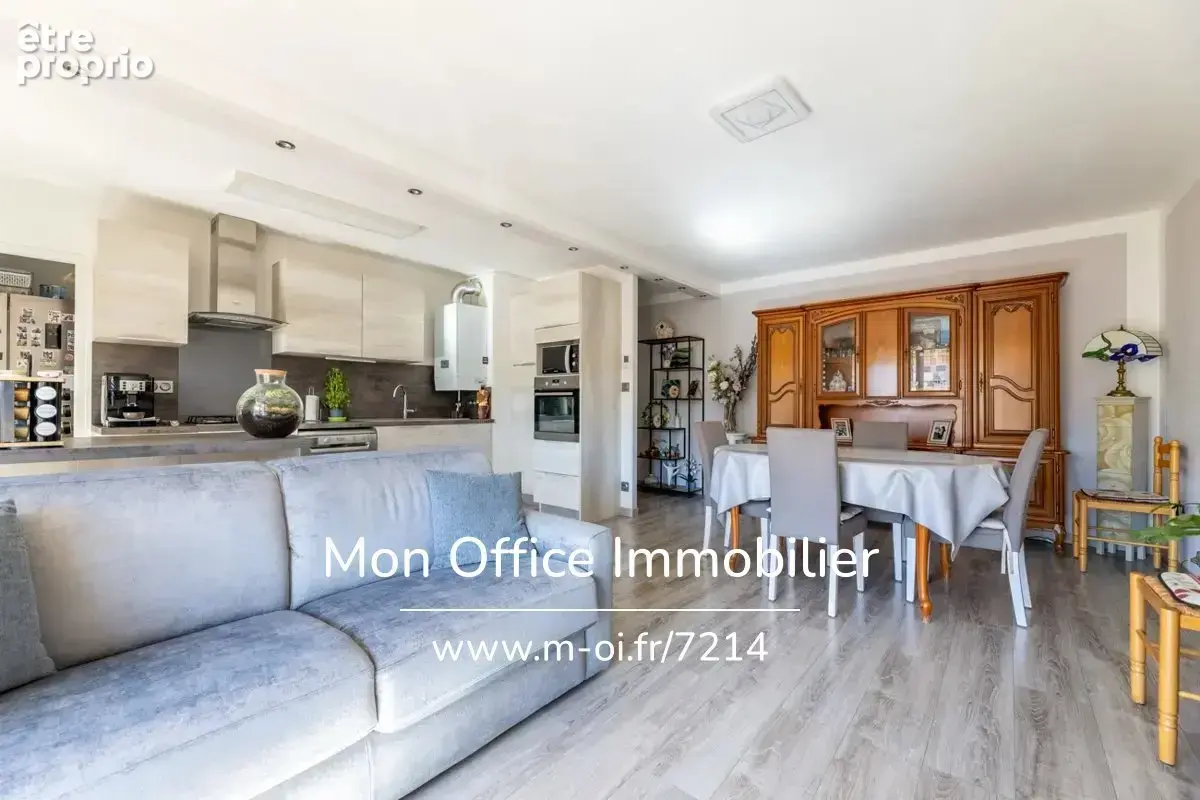 Référence : 7214-GBE - Appartement 4 pièces avec  terrasse - photo 4