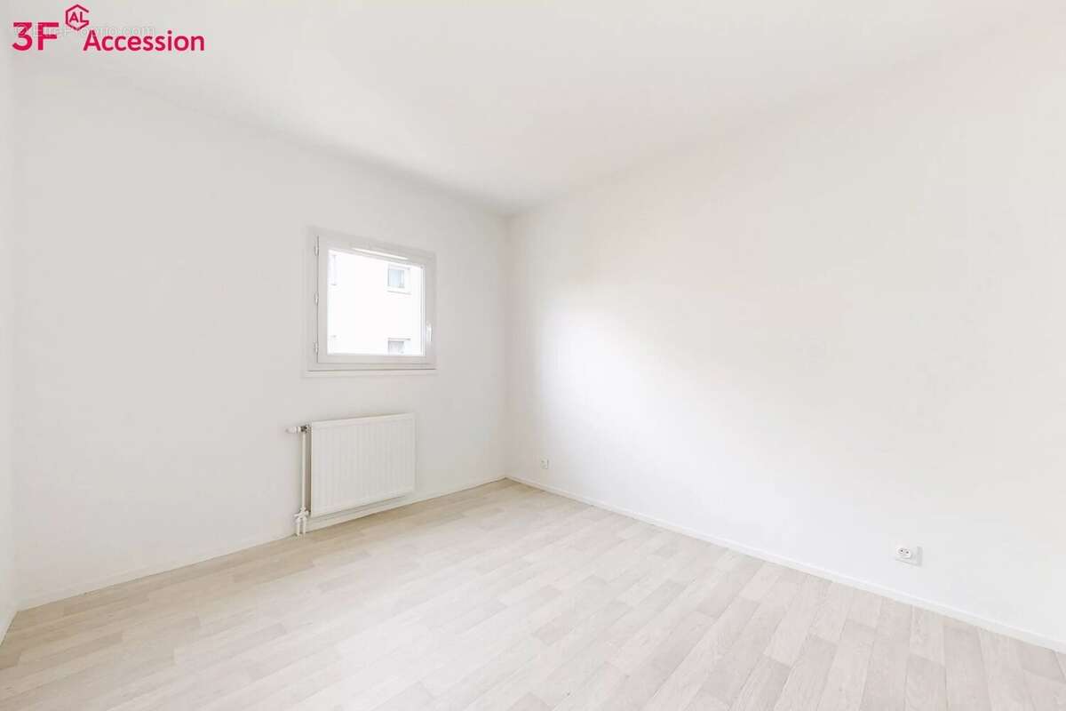 Appartement à LOGNES