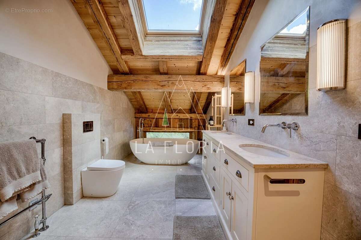 Maison à LES HOUCHES