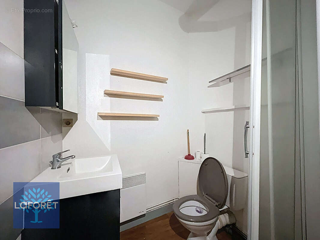 Appartement à FOUGERES