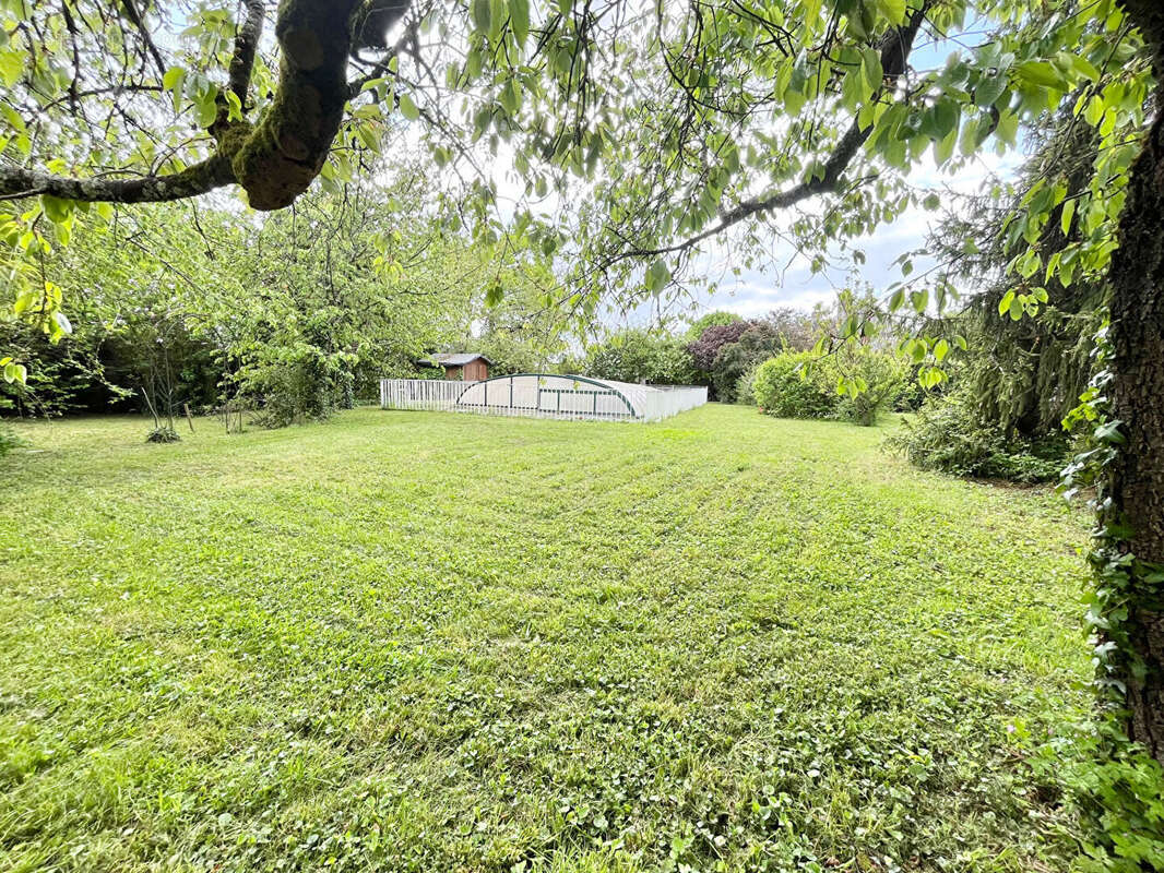 Maison à SAINT-CYR-SUR-LOIRE