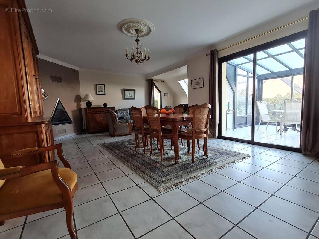 Maison à SAINTE-SEVE