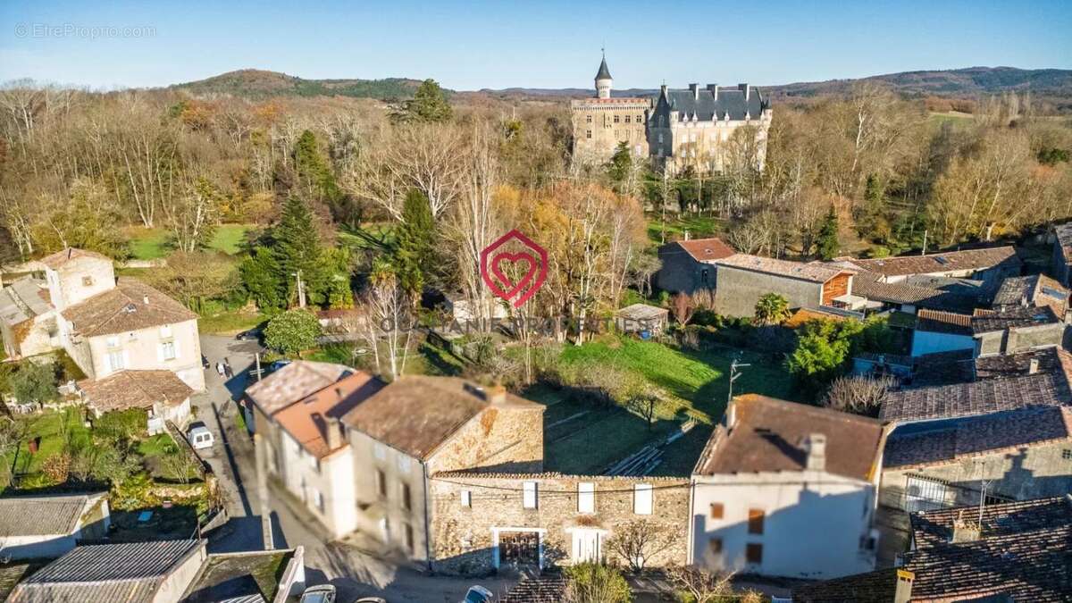 Terrain à LERAN