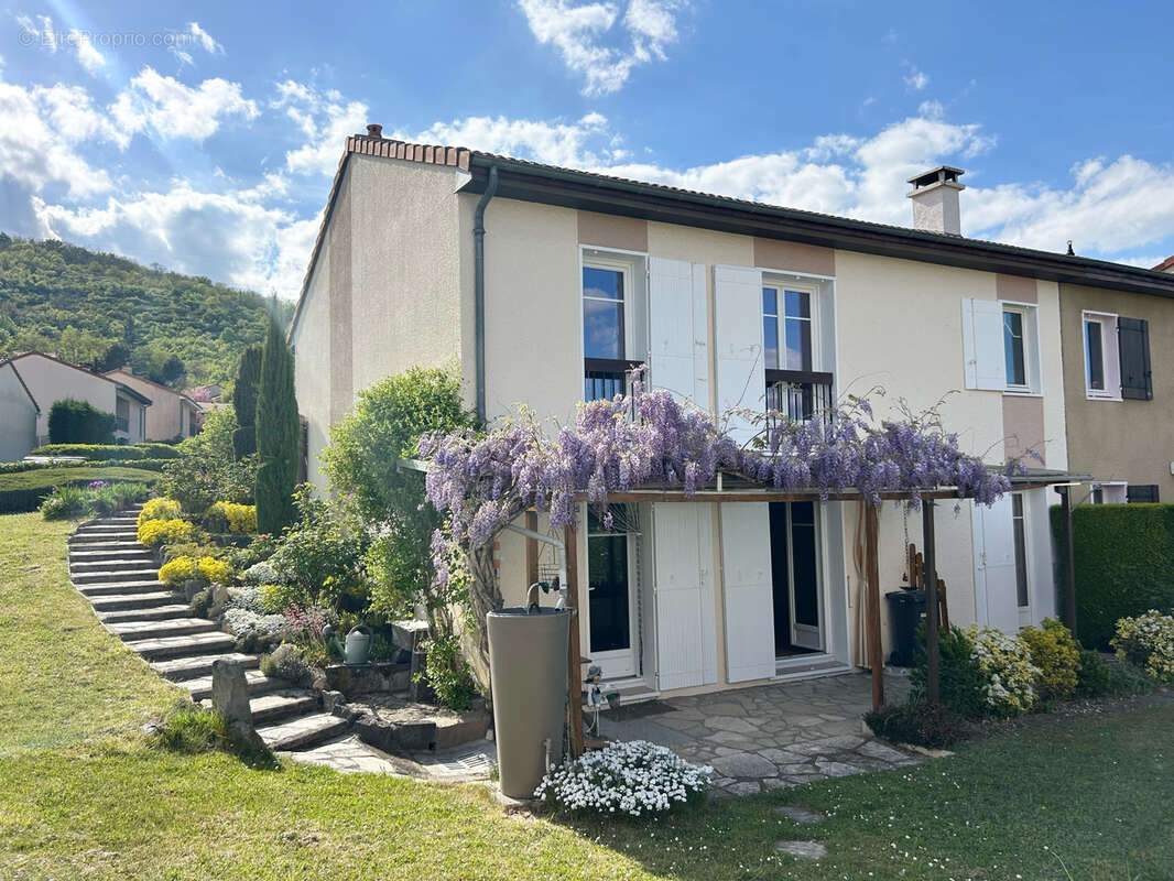 Maison à CLERMONT-FERRAND