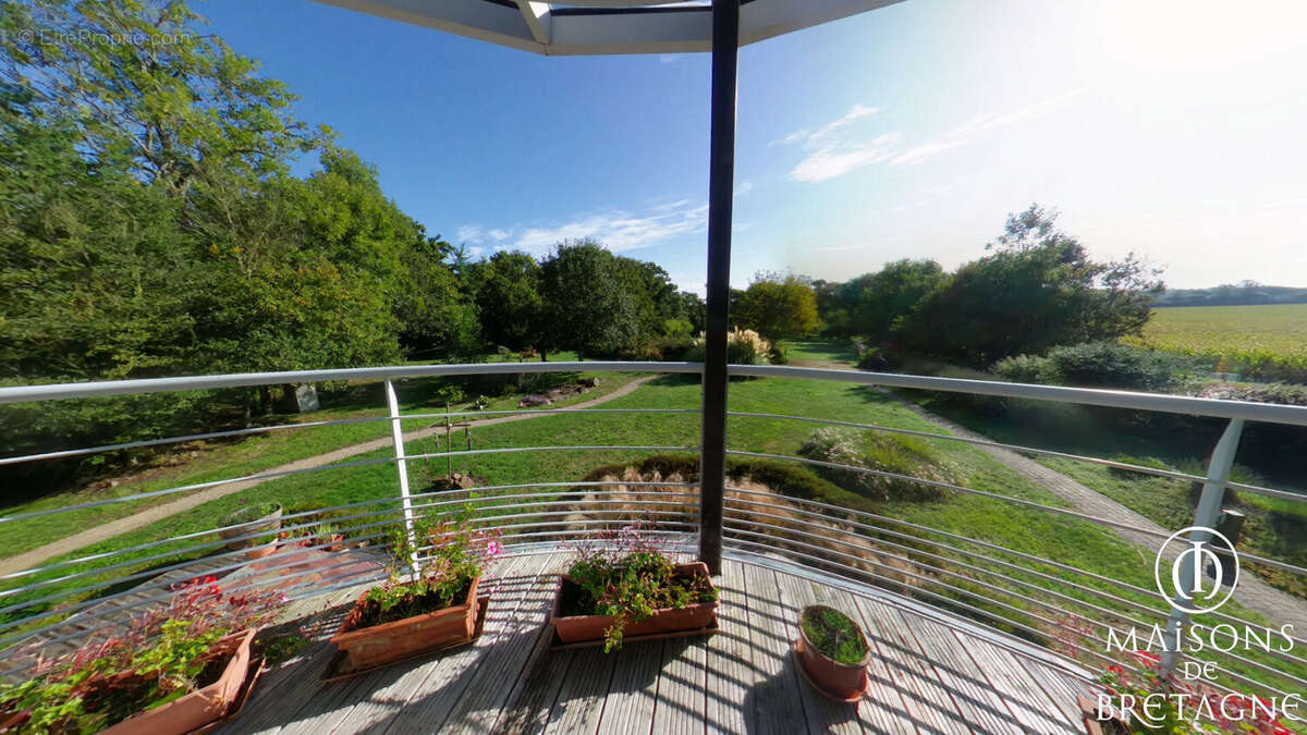 Maison à RIEC-SUR-BELON